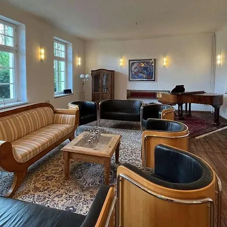 Gutshaus Comfortable Holiday home