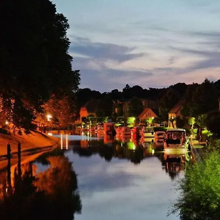 Сasa de vacaciones Gutshaus Comfortable *