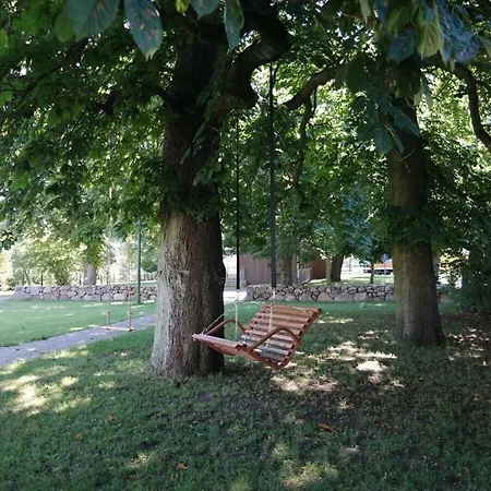 Сasa de vacaciones Gutshaus Comfortable *