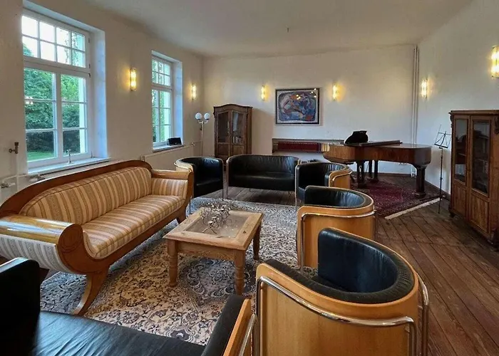 Gutshaus Comfortable Semesterbostad